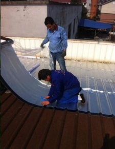 金屬膜彩鋼屋面自粘防水卷材應(yīng)用與廠房管道疏通維護(hù)